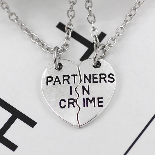 2pcs/set Splicing Necklace Necklace Heartbroken Pendant Necklace Men And Women Best Friends BFF Friendship Birthday Jewelry Gift