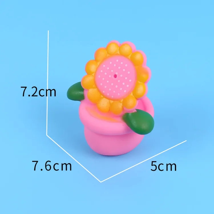 Baby Bath Toys Soft Rubber Water Spray Colorful Animals Model Squeeze Sound Spraying Beach Bathroom Toys for Infant Kids Gift