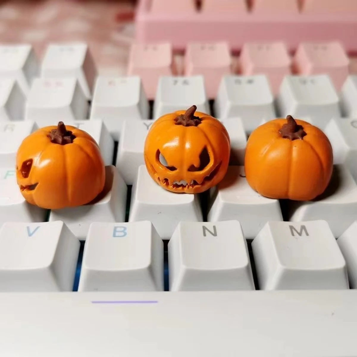 1Pcs Hot Sale Translucent Halloween Pumpkin Keycaps - Enhance Your Mechanical Keyboard Look! Accessories