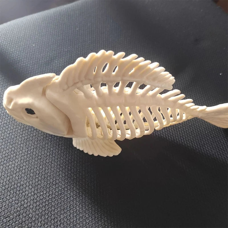 Halloween Animal Skeleton Bones Horror Piranha Fish Ornaments Creepy Decoration Props Party For Kids Gift