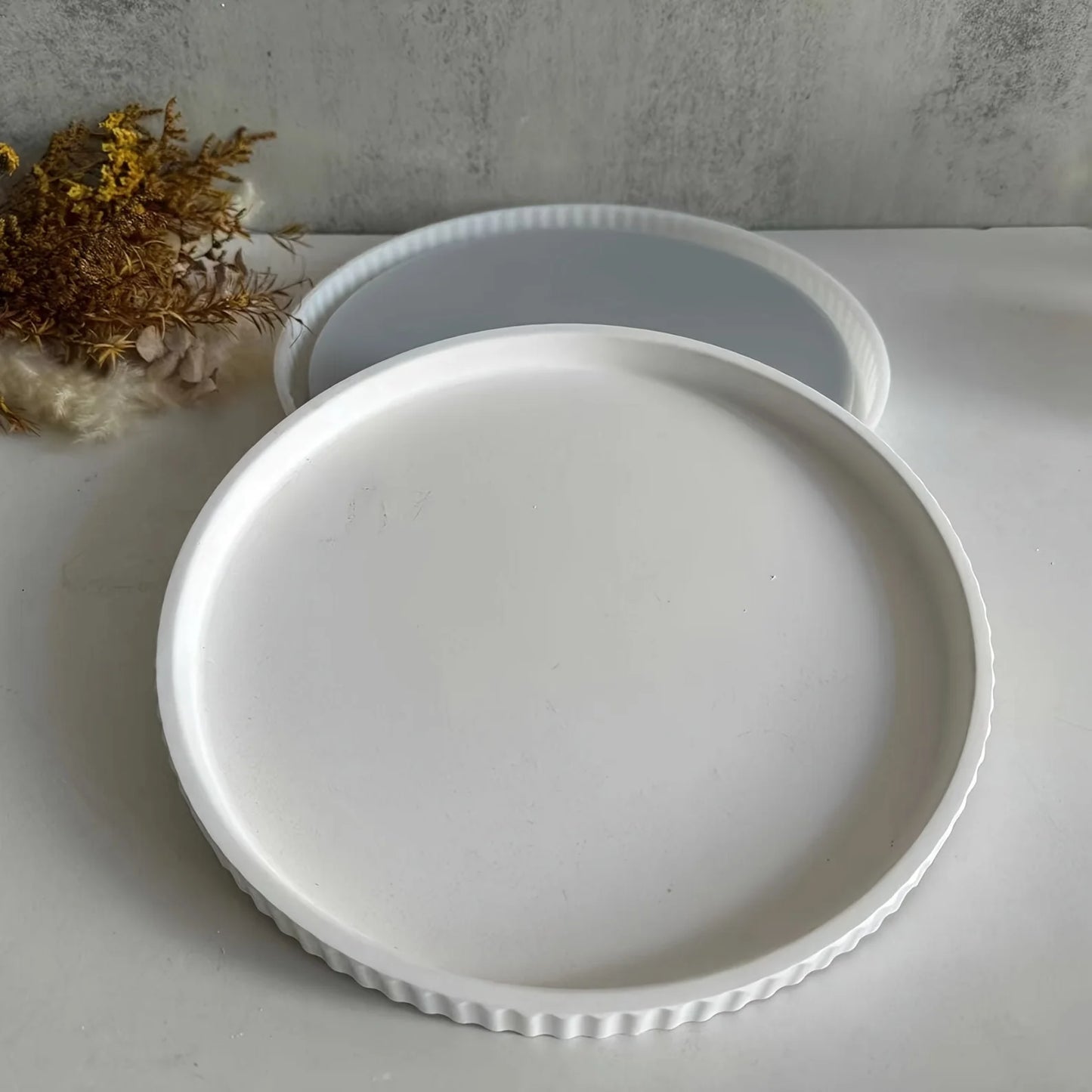 1pc Striped Round Tray Decorative Storage Tray Planter Base Silicone