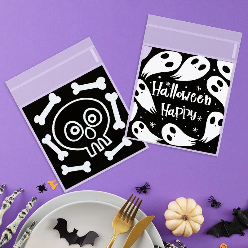 100Pcs Halloween Candy Bags Pumpkin Ghost Plastic Gift Cookie Packaging Bags Halloween Party Decor Supplies Kids Trick or Treat