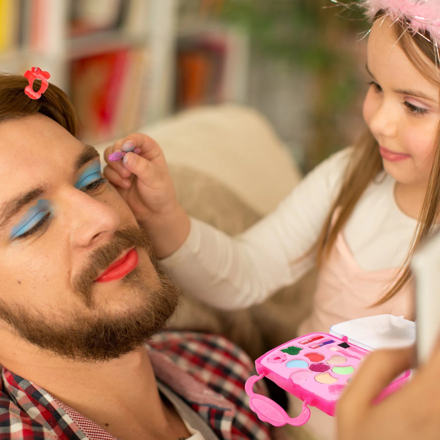 Children's specific cosmetics toy set, girls' makeup, hand-held toys, home decor gifts