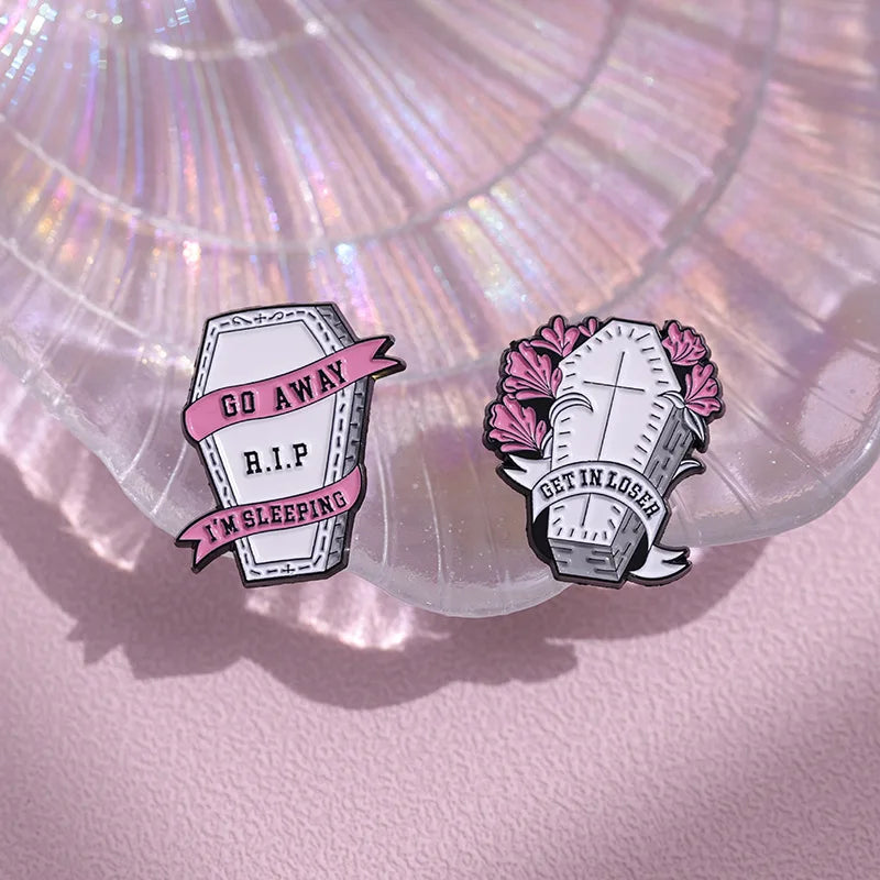 Halloween Horror Skull Enamel Pin Gothic Punk Grave Coffin Tomb Vampire Skeleton Brooches Lapel Badge Jewelry Gifts For Friends