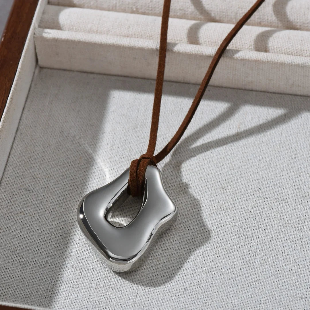 2025 Europe Adjustable Rope Geometric Silver Color Pendant Sweater Chain Necklace Woman Fashion Jewelry Trend