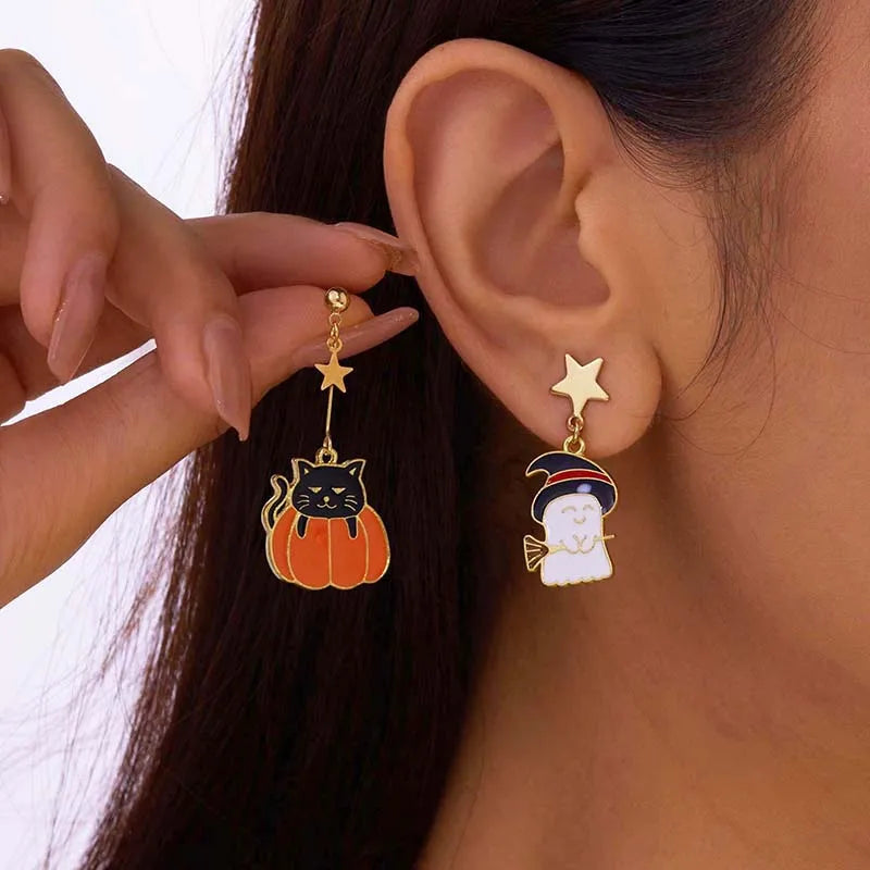 Cute Halloween Skull Bat Pumpkin Stud Earring for Women Jewelry Enamel Cat Star Moon Spider Ghost Dangle Piercing Party Ear Gift