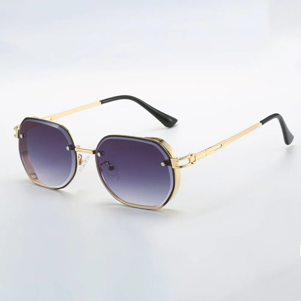 2025 New in Sunglasses for Women Black Frame Gold Border Decoration Fashionable Black Lens Glasses Sunglasses Sunglasses Women