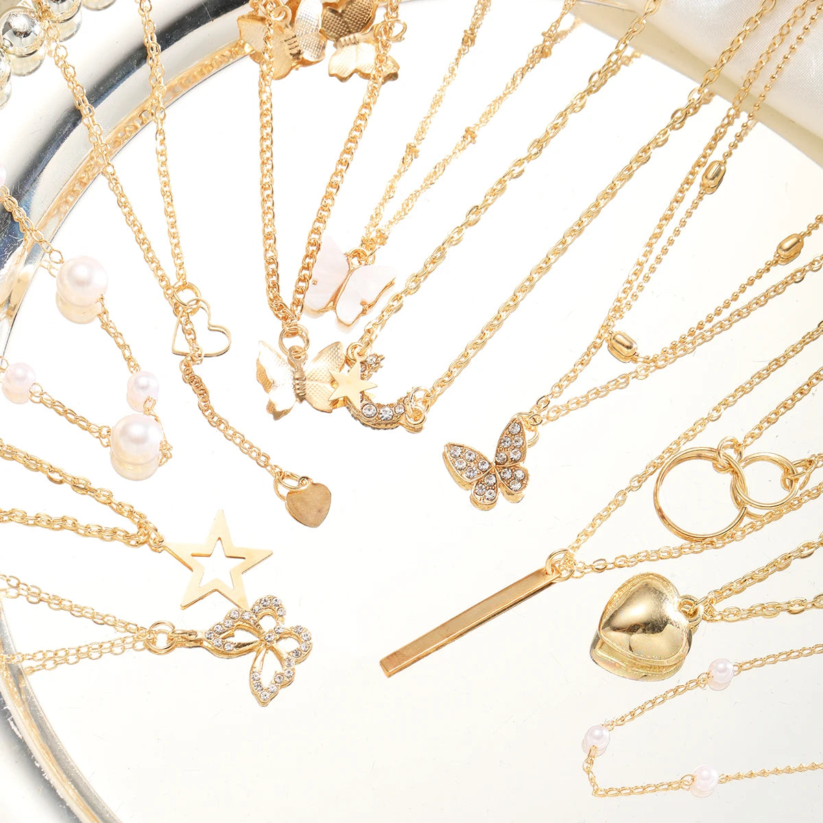 11 Pcs Women's Zircon Necklace Set Gold Color Fashion Love Heart Butterfly Pendant Hypoallergenic Neck Chain Boho Jewelry Gifts