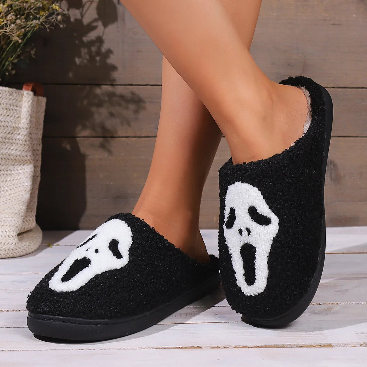 Halloween Funny Casual Fluffy Slippers Women House Flats Skull Cartoon Couple Winter Shoes Girls Fashion Footwear Large Size