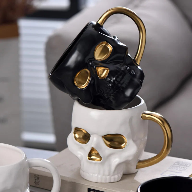 1PC 600ML Halloween Skull Cup with Handle Lidless Ceramic Cup Funny Water Beer Milk Cup Mocha Cup Creative Modeling Mug
