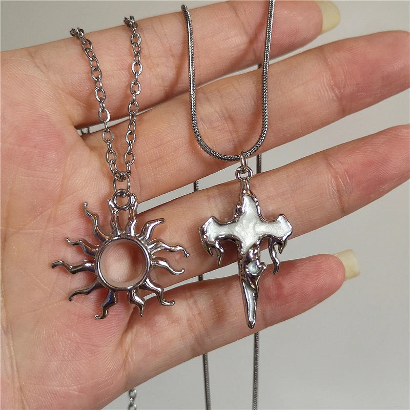 Goth Irregular Heart Cross Vortex Pendant Snake Rope Chain Necklace For Women Men Grunge Y2K 90s Punk Halloween EMO Accessories
