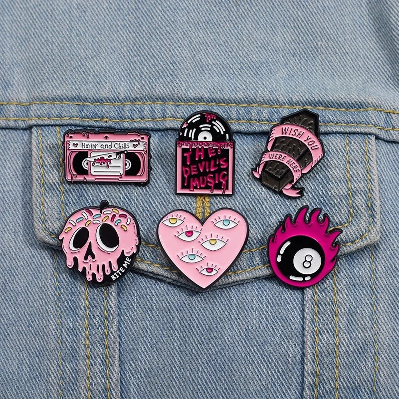 Halloween Horror Skull Enamel Pin Gothic Punk Grave Coffin Tomb Vampire Skeleton Brooches Lapel Badge Jewelry Gifts For Friends