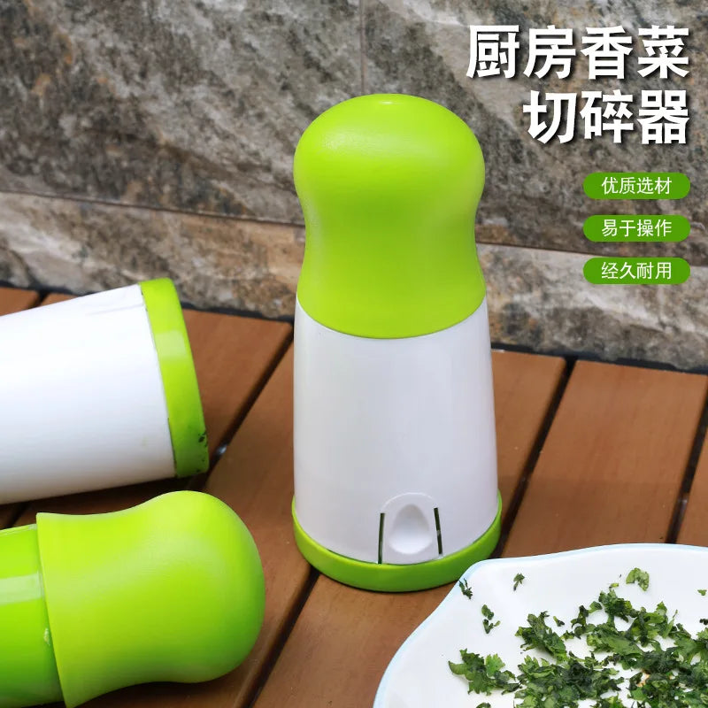 Herb Grinder Spice Seasoning Grinder Multifunctional Kitchen Utensils Vegetable Leaf Cilantro Chopper For Pasta Herb Mills