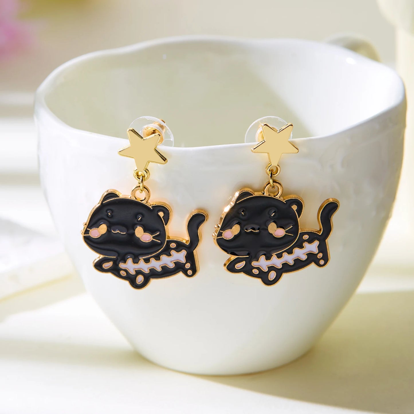 Cute Halloween Skull Bat Pumpkin Stud Earring for Women Jewelry Enamel Cat Star Moon Spider Ghost Dangle Piercing Party Ear Gift