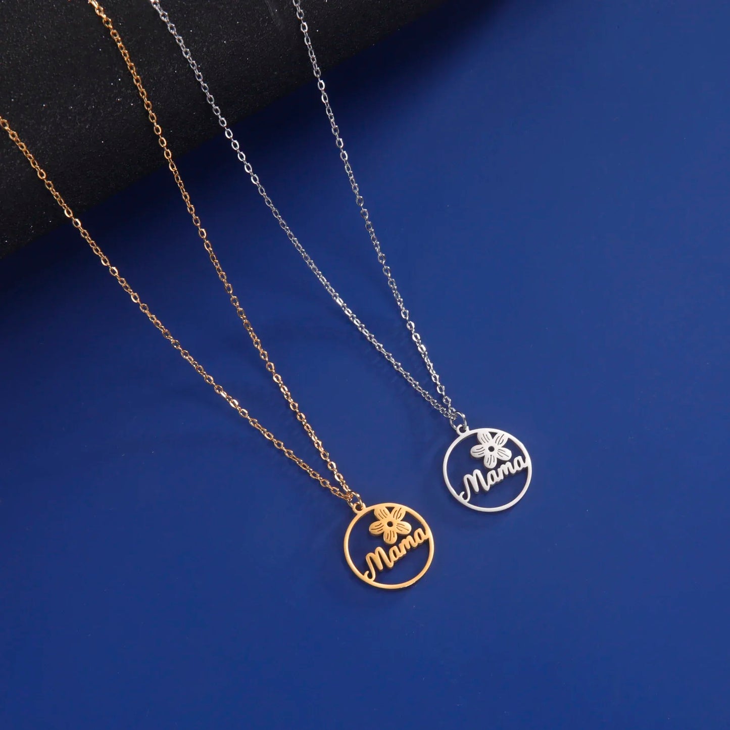 Skyrim Mama Letter Pendant Necklace for Women Stainless Steel Neck Chain Choker Trendy Family Jewelry Mother's Day Gift for Mom