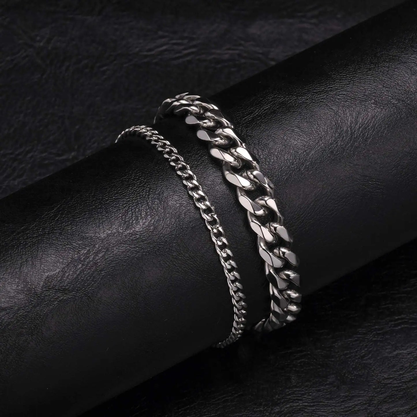 2pcs Men's Chain Bracelets,Silver Gold Black Color Stainless Steel Twisted Rope Chain,Trendy Cuban Chain Wristband Gift