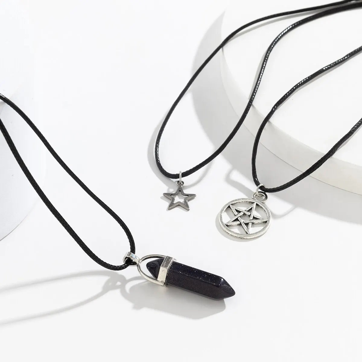 3Pcs/Set Goth Boho Pentagonal Star Crystal Leather Wax Thread Chain Necklace for Women Multilayer Choker Halloween Jewelry Gifts