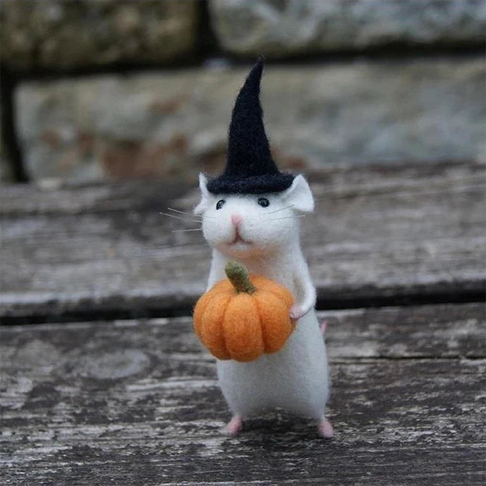 Halloween Handmade Wool Needle Felt Mouse Toy Set Desktop Decoration Creative Mini Little White Mouse Holding Pumpkin Cloth Doll