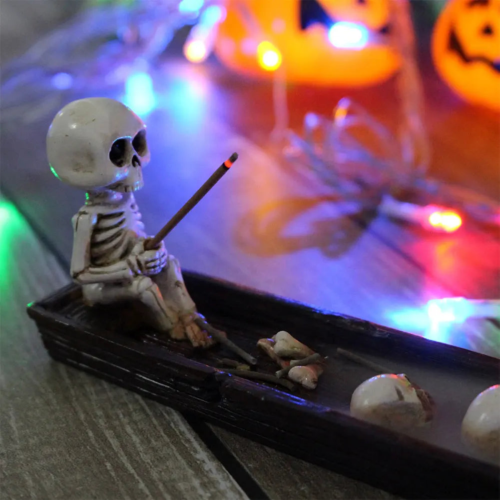 Creative Skull Incense Holder Resin Halloween Decor Boat Decorative Incense Holder Backflow Incense Burner Cool Room Decorations
