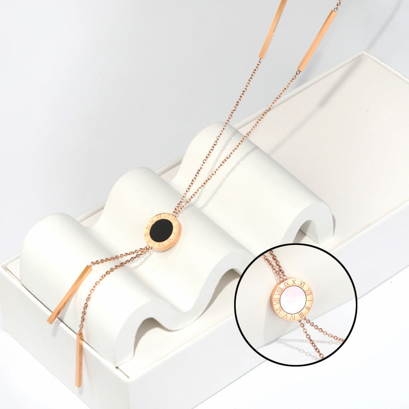 Fashion Geometric Disc Roman Digit Numbers Long Tassel Necklaces & Pendants Autumn Winter Sweater Chain Necklace Women Jewelry