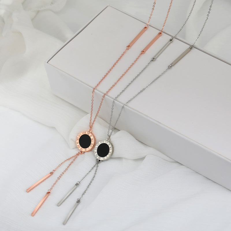 Fashion Geometric Disc Roman Digit Numbers Long Tassel Necklaces & Pendants Autumn Winter Sweater Chain Necklace Women Jewelry