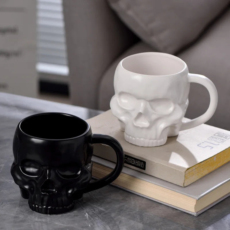1PC 600ML Halloween Skull Cup with Handle Lidless Ceramic Cup Funny Water Beer Milk Cup Mocha Cup Creative Modeling Mug