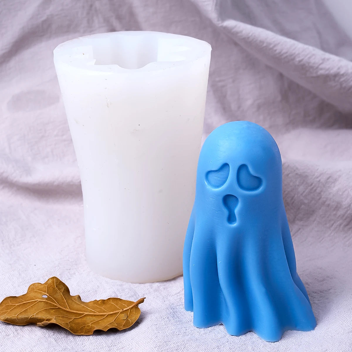 Halloween Ghost Silicone Candle Mold DIY Multi Style Ghost Festival Party Scented Candles Soap Molds Plaster Resin Baking Mould