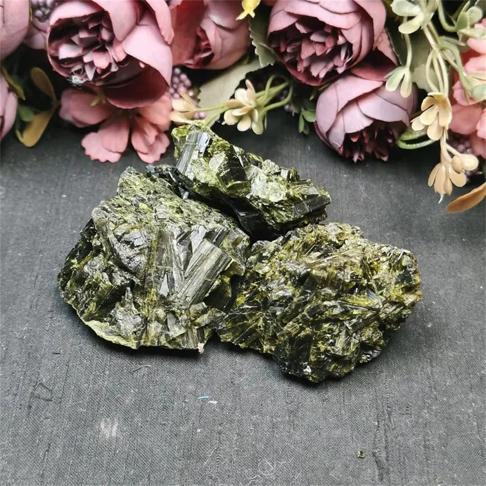 Crystal healing stone natural green tourmaline rough stone crystal raw stone for sale