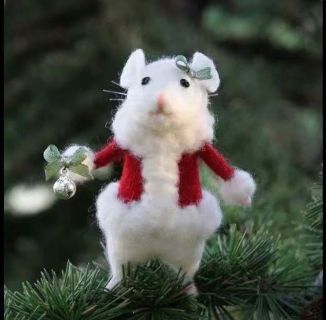 Halloween Handmade Wool Needle Felt Mouse Toy Set Desktop Decoration Creative Mini Little White Mouse Holding Pumpkin Cloth Doll