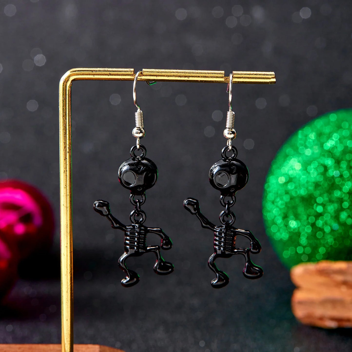 Cute Halloween Skull Bat Pumpkin Stud Earring for Women Jewelry Enamel Cat Star Moon Spider Ghost Dangle Piercing Party Ear Gift