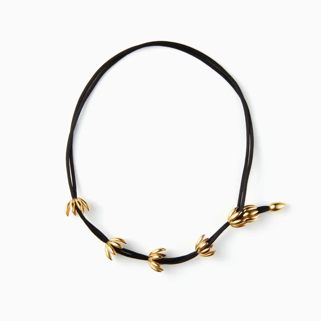 Europe Retro Brass Plating 18K Gold Black Rope Wheat Tassel Long Sweater Chain Necklace Woman Charm Jewelry Trend