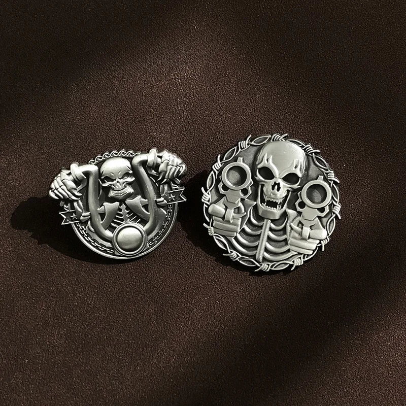 Skull Crow Enamel Pins Custom Motorcycle Club Brooches Lapel Badges Punk Gothic Halloween Horror Jewelry Gift Drop Shipping