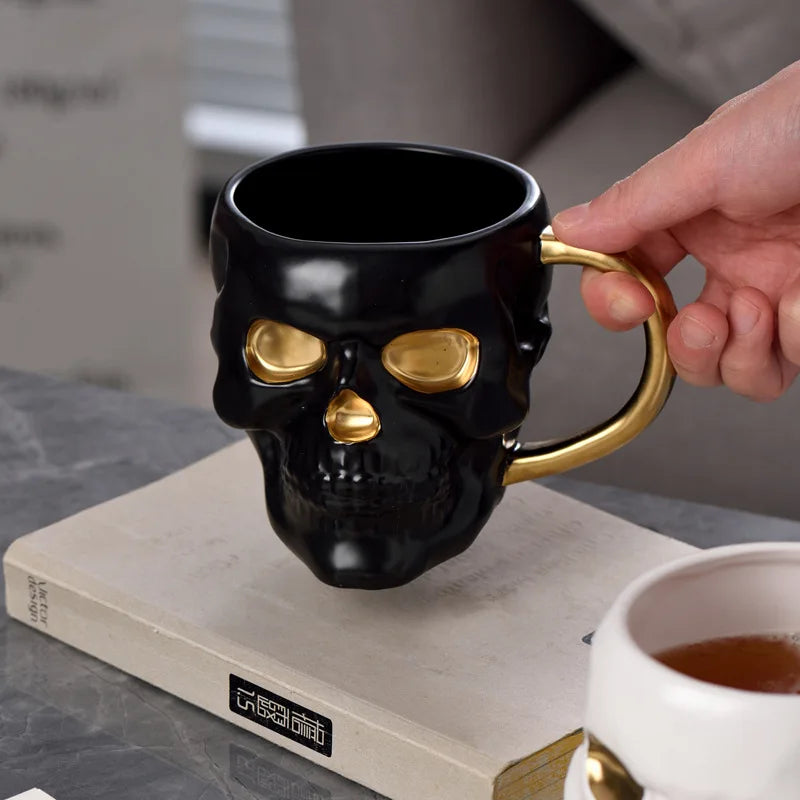 1PC 600ML Halloween Skull Cup with Handle Lidless Ceramic Cup Funny Water Beer Milk Cup Mocha Cup Creative Modeling Mug