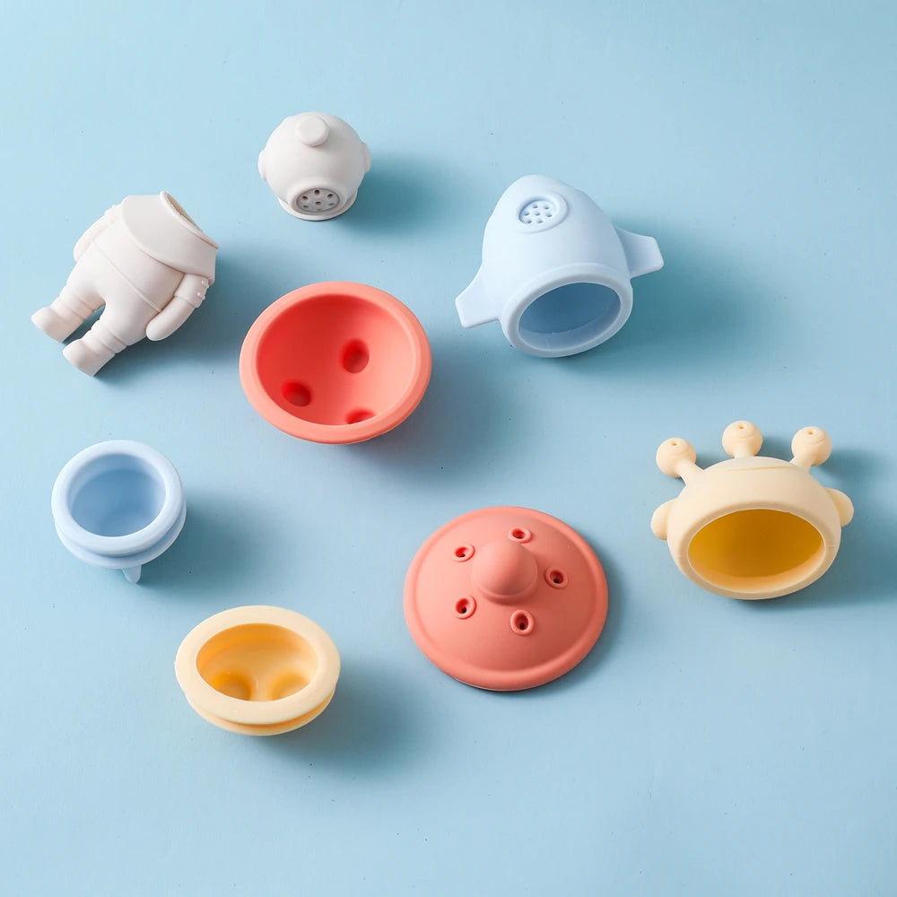 Children's Bath Toys Silicone Space Water Spray Pinch Toys Early Education Intelligence Baby Water Bathtub Bathroom Toys Set