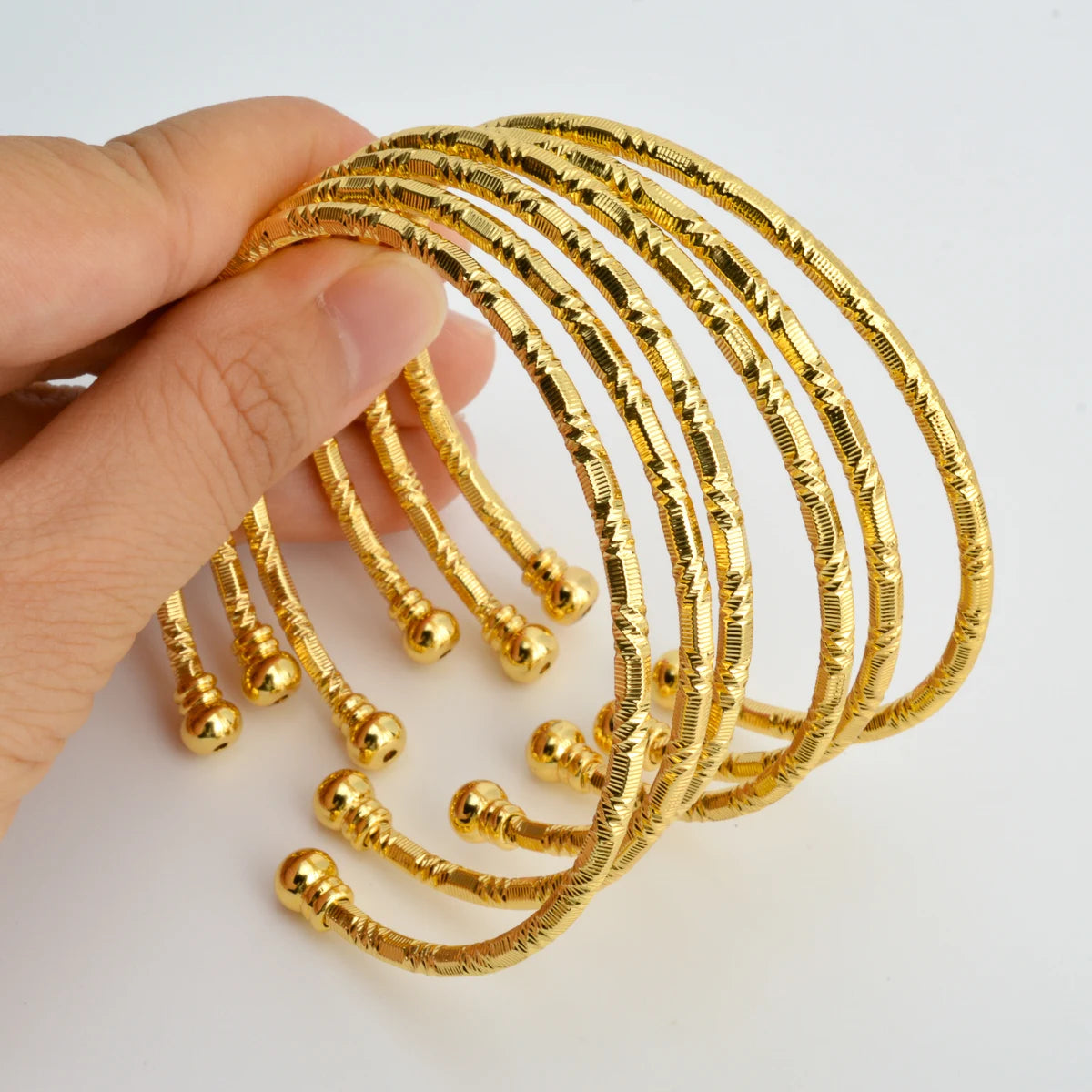6Pcs/Set Dubai Bangles Set For Women Indian Africa Lady Jewelry Ethiopian Gold Color Cuff Bangles Wedding Bride Jewelry Gift