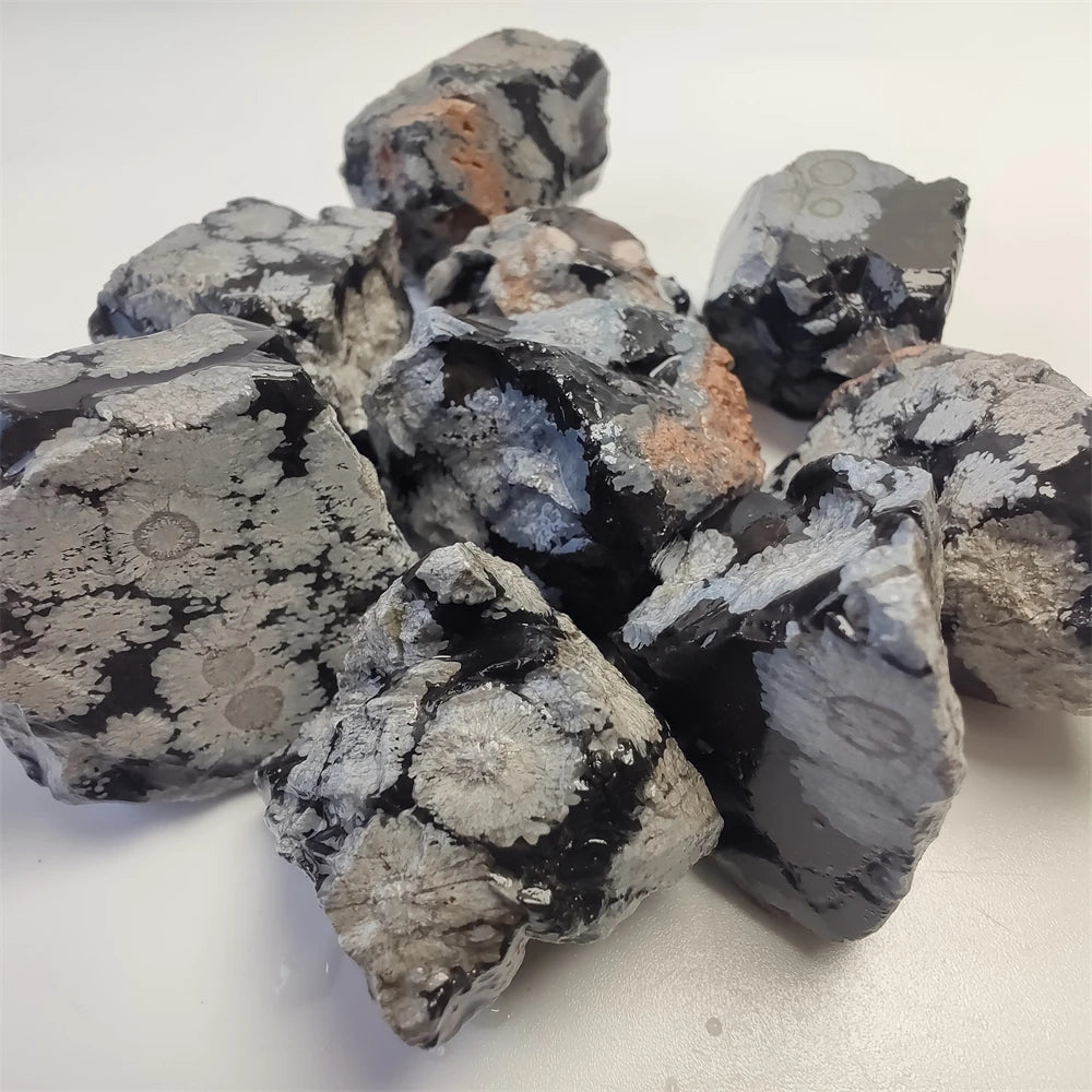 Natural Raw Snowflake Obsidian Material Stone Rough Crystal Healing Stone Reiki Healing Energy Healing Stone Home Decoration