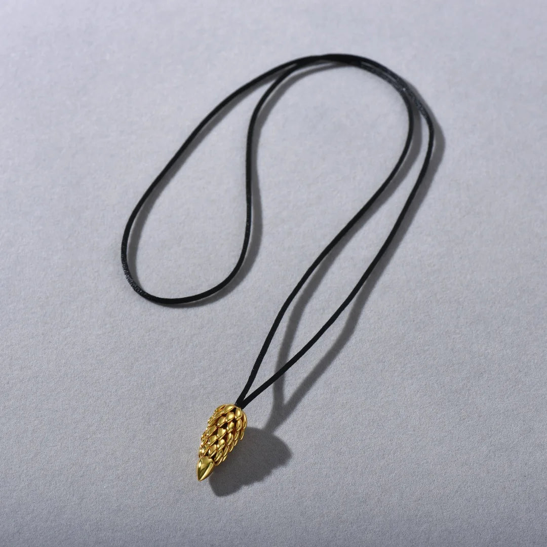 Europe Retro Brass Plating 18K Gold Black Rope Wheat Tassel Long Sweater Chain Necklace Woman Charm Jewelry Trend