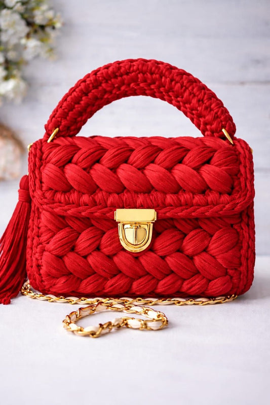 Red Braided Crochet Handbag with Gold Clasp