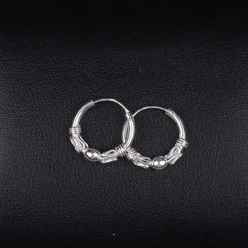 Beautifull 925 Silver Hand Craved Hoop Earring For Women  Size 0.5